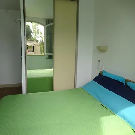 Domaine De Valescure T3 Rez De Jardin דירה Saint-Raphaël