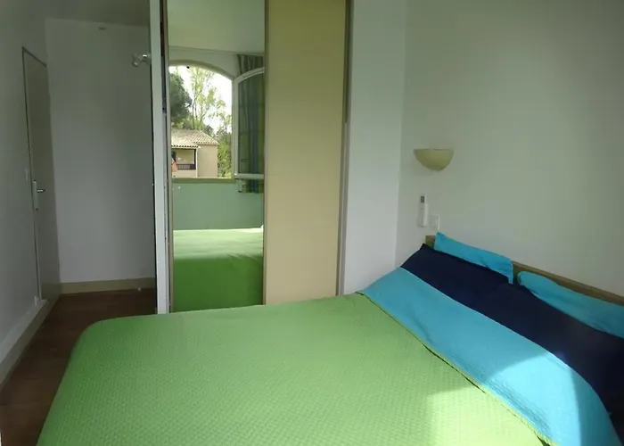 Domaine De Valescure T3 Rez De Jardin Appartamento Saint-Raphaël